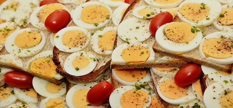 How Long to Steam Eggs in a Rice Cooker