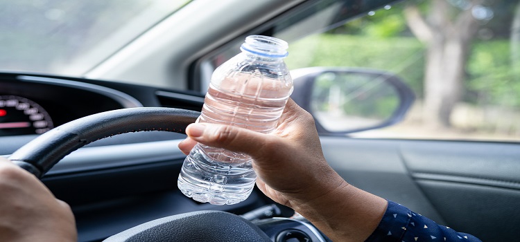 plastic water bottles in hot car