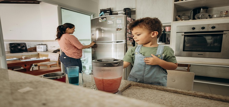 how to make a slushy drink with a blender